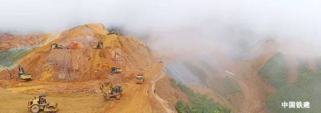 2018(第二十屆)中國國際礦業大會贊助商--中鐵十九局集團礦業投資rdquo;