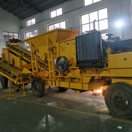 南平煤礦破碎機(jī)圖片廠家報(bào)價(jià) 隆堯縣魏家莊鎮(zhèn)魏家莊村中潤機(jī)械廠